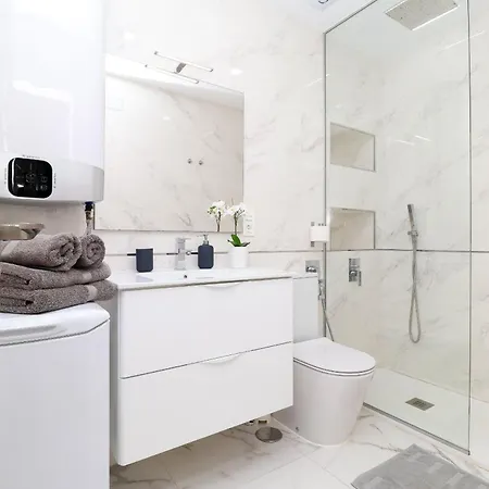 Romana Playa - Beachfront Complex Elviria * Marbella