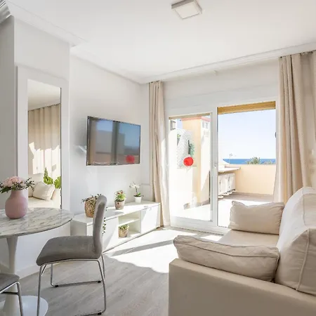 Romana Playa - Beachfront Complex Elviria 公寓 马尔韦利亚