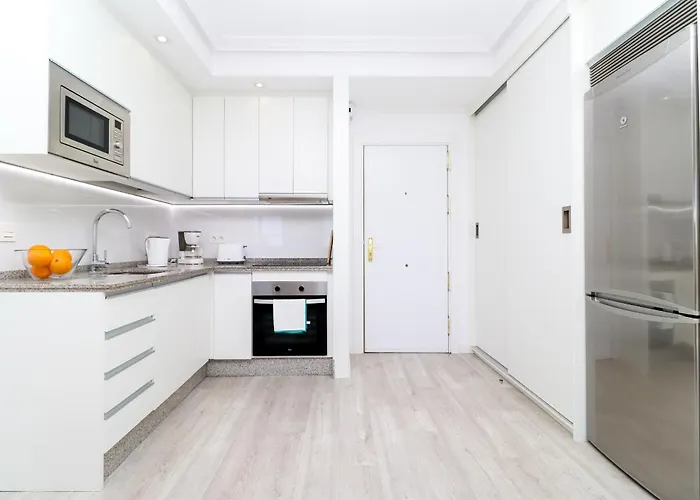 Romana Playa - Beachfront Complex Elviria *