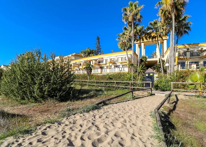 Romana Playa - Beachfront Complex Elviria ماربيا