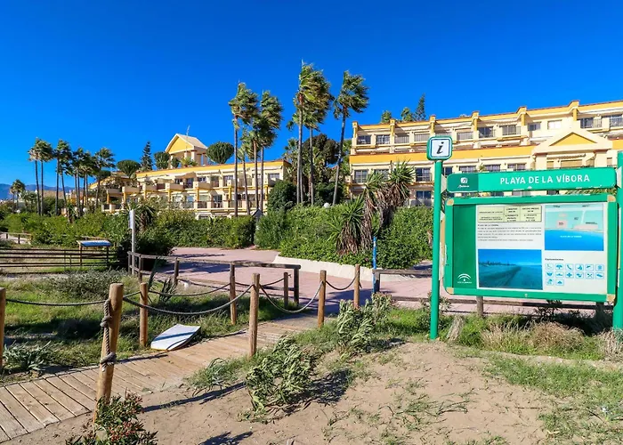 Romana Playa - Beachfront Complex Elviria شقة *