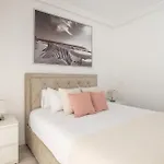 Romana Playa - Beachfront Complex Elviria Apartment *